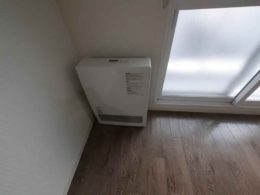 複層ガラスサッシついています 複層ガラスサッシついています